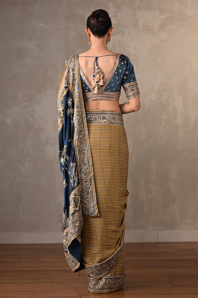 Golden Stripes Saree Set