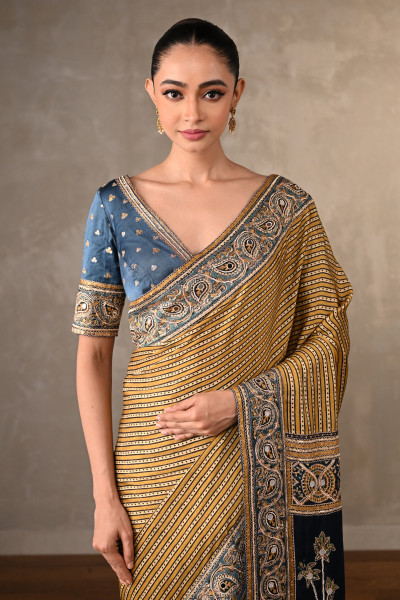 Golden Stripes Saree Set