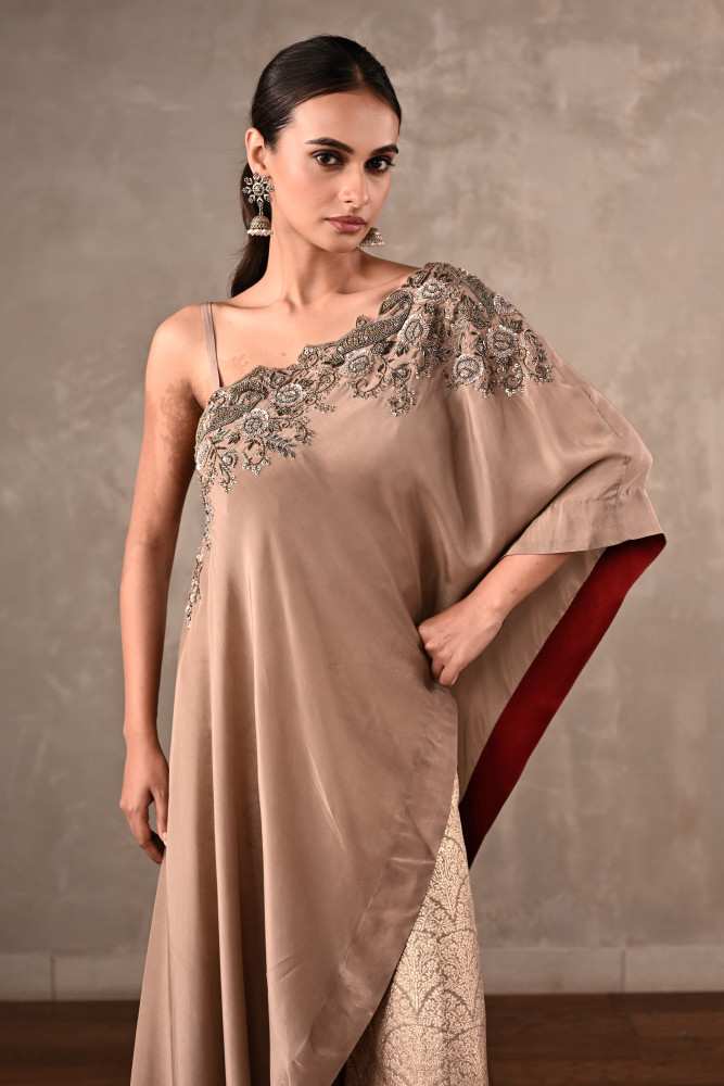 Image of Moondust Brocade Kaftan Set