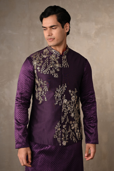 Royal Amethyst Embroidered Bundi Set