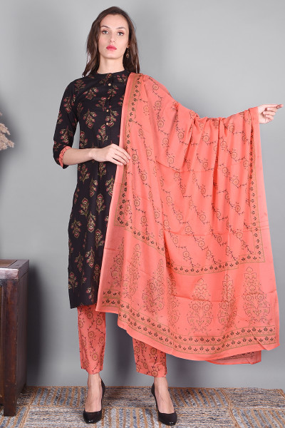 Women Pure Cotton Straight Mandarin Collar Kurta Pant DupattaSet