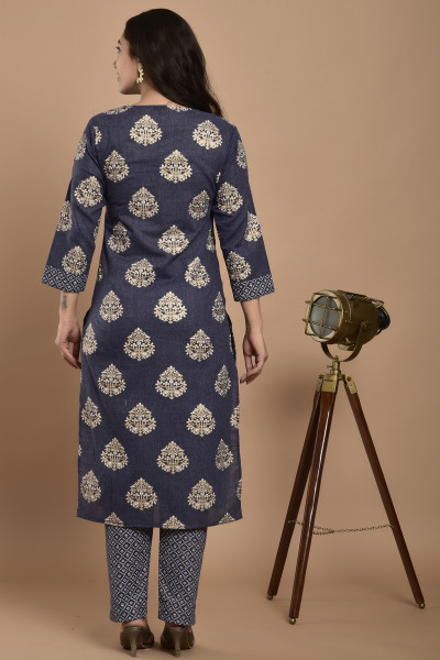 Women Pure Cotton Straight Collared Neck Kurta Pant Set