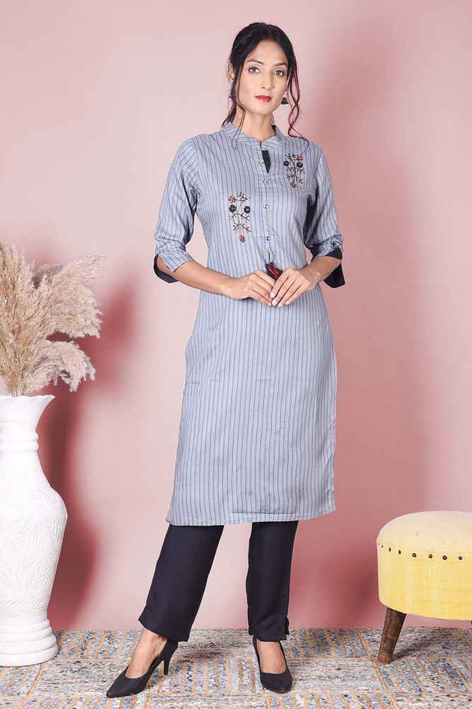 Women Cotton Rayon Straight Round Neck Kurta Pant Set