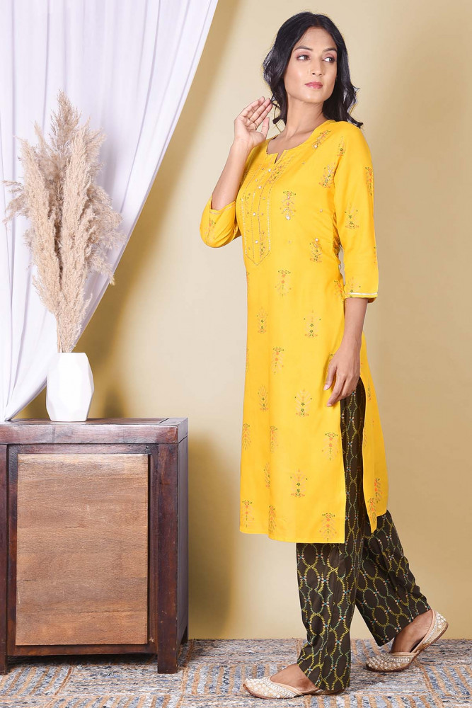 Women Cotton Rayon Straight Round Neck Kurta Palazzo Set