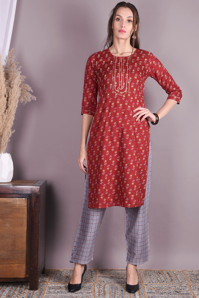 Women Cotton Rayon Straight Round Neck Kurta Pant Set