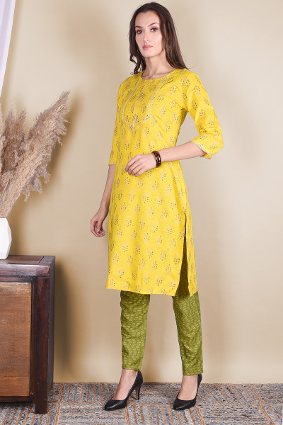 Women Cotton Rayon Straight Round Neck Kurta Pant Set