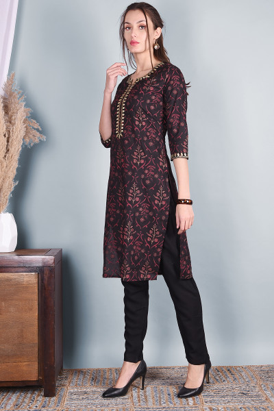 Women Cotton Rayon Straight Round Neck Kurta Pant Set