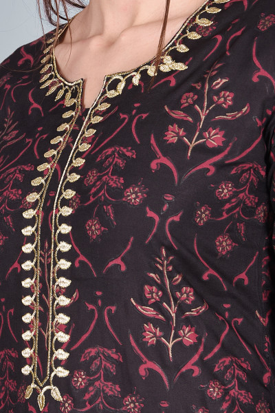 Women Cotton Rayon Straight Round Neck Kurta Pant Set