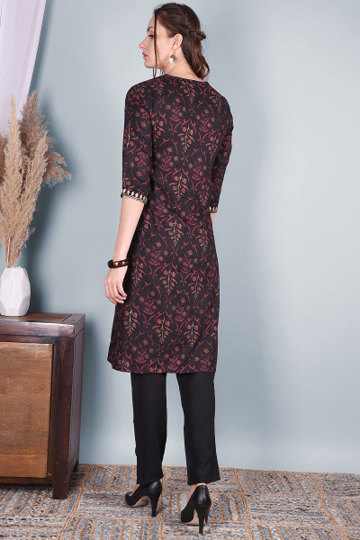 Women Cotton Rayon Straight Round Neck Kurta Pant Set