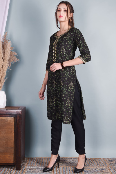 Women Cotton Rayon Straight Round Neck Kurta Pant Set