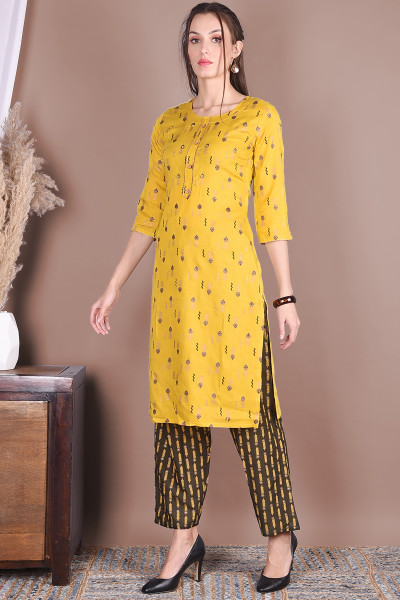 Women Cotton Rayon Straight Round Neck Kurta Pant Set