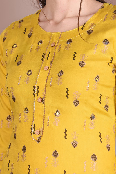 Women Cotton Rayon Straight Round Neck Kurta Pant Set
