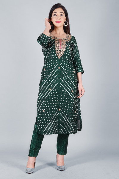 Women Pure Cotton Straight Round Neck Kurta Pant DupattaSet