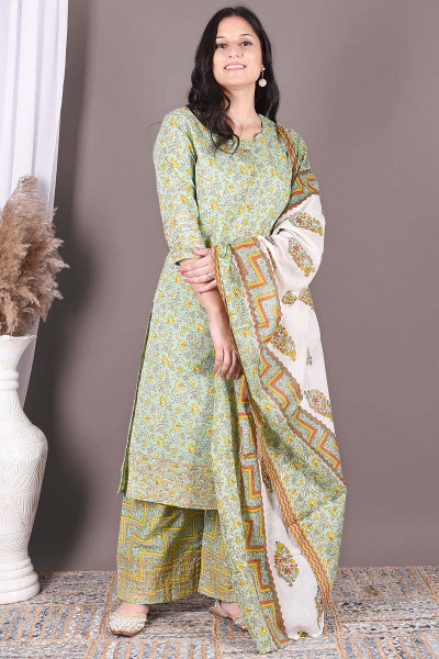 Women Pure Cotton Straight Round Neck Kurta Palazzo DupattaSet