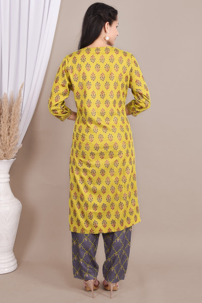Women Cotton Rayon Straight Round Neck Kurta Palazzo Set