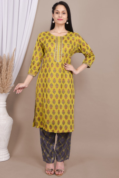 Women Cotton Rayon Straight Round Neck Kurta Palazzo Set