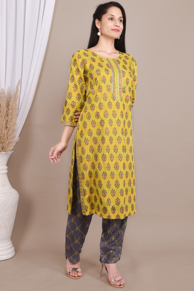 Women Cotton Rayon Straight Round Neck Kurta Palazzo Set