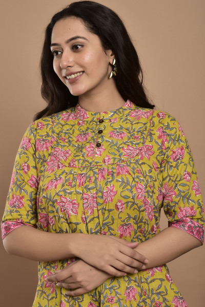 Women Pure Cotton Flared Mandarin Collar Kurta Palazzo Set
