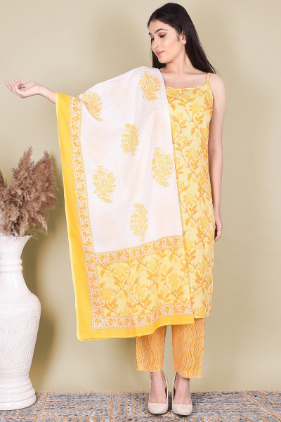Women Pure Cotton Straight Sweetheart Neck Kurta Pant DupattaSet
