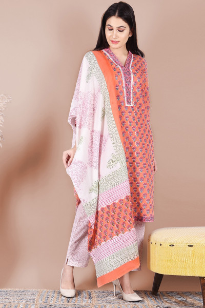 Women Pure Cotton Straight V Neck Kurta Palazzo DupattaSet