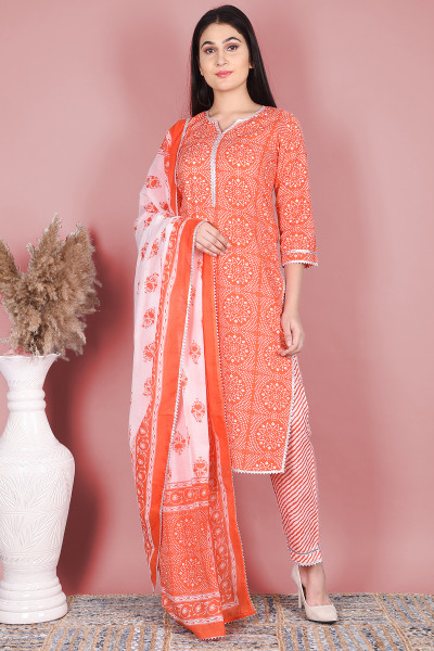 Women Pure Cotton Straight Round Neck Kurta Palazzo DupattaSet