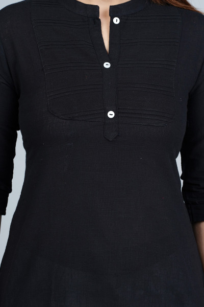 Black Solid Pleated Cotton Top
