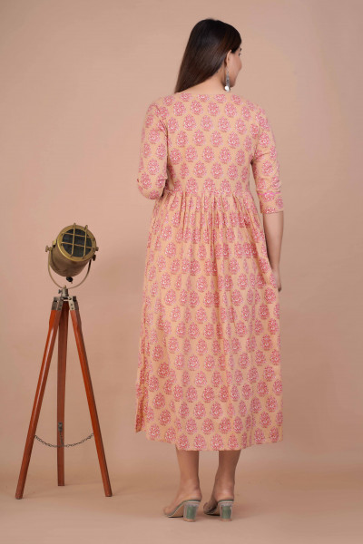 Cotton Floral Printed Maternity Feeding DressKurti with Zipper Maternity Gown for Women Feeding Dress