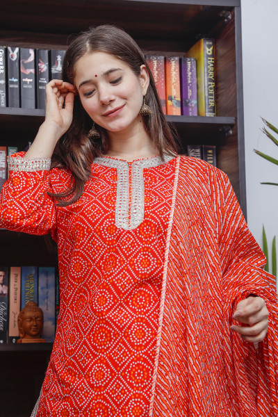 Women Pure Cotton Straight Round Neck Kurta Skirt DupattaSet