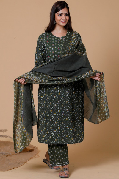 Women Pure Cotton Straight Round Neck Kurta Palazzo DupattaSet