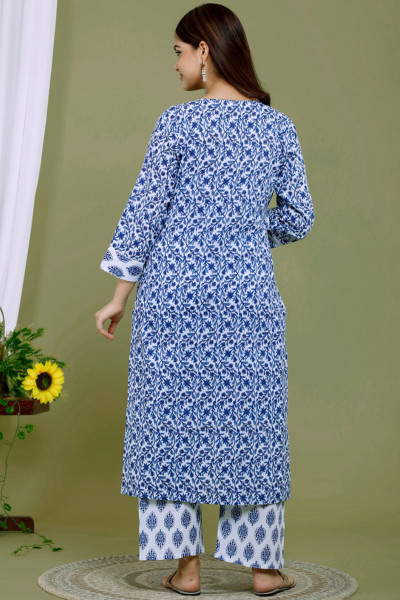 Women Pure Cotton Straight Round Neck Kurta Palazzo DupattaSet