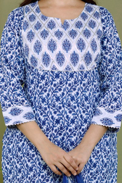 Women Pure Cotton Straight Round Neck Kurta Palazzo DupattaSet