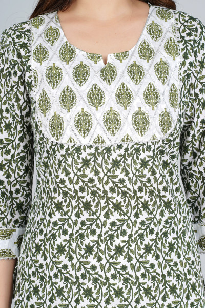 Women Pure Cotton Straight Round Neck Kurta Palazzo DupattaSet