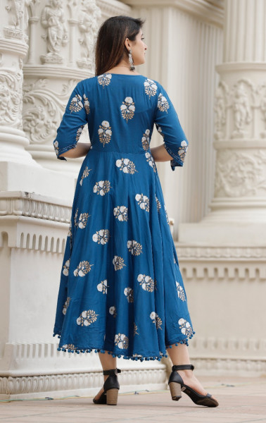Women Viscose Rayon Angarkha V Neck Kurta NA DupattaSet