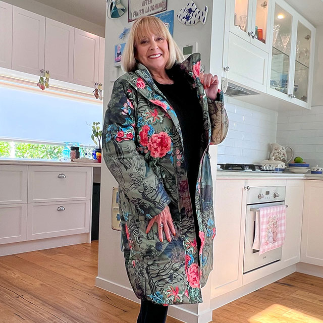 Category Alt Coats / Jackets / Jumpers