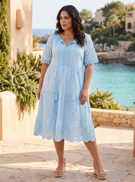 Broderie Dress Layers