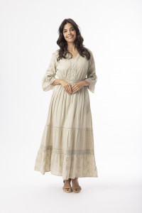 Broderie Essentials Dress Maxi V
