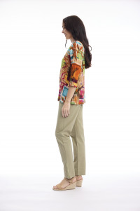 Perpignan Top Frill neckline