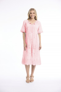 Broderie Dress Layers