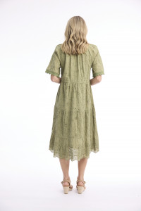 Broderie Dress Layers