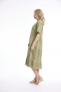 Broderie Dress Layers