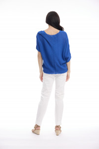 Knit Top Centre Seam
