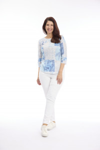 Burnout Print 3/4 Sleeve Scoop Neck Tee