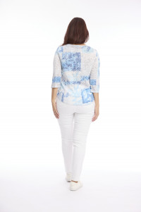 Burnout Print 3/4 Sleeve Scoop Neck Tee