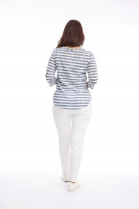 3/4 Sleeve Scoop Neck Tee