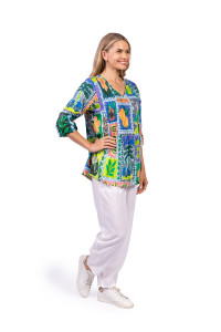 Tina V neck Pleated Top 3/4 Sleeve