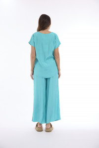 Lux Top V Neckline Short Sleeve