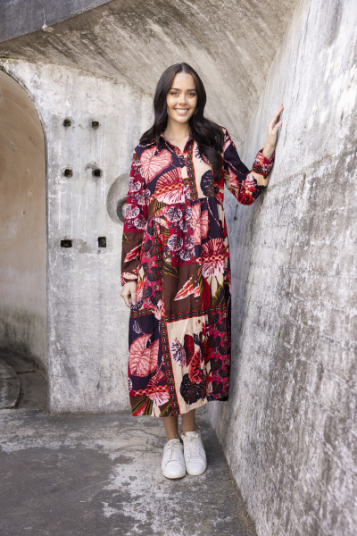 Chandalier Dress long Collar