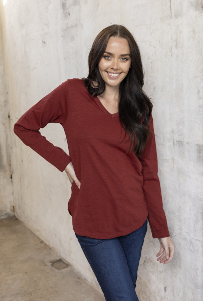 Essential Knits Tshirt V Neck