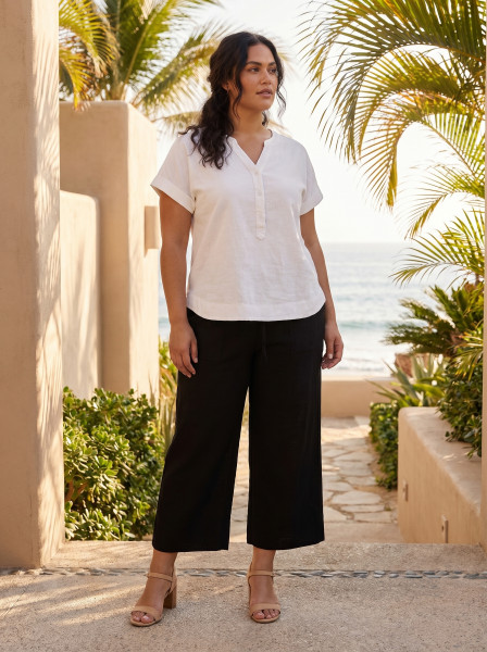 Linen Blend Top Vneck