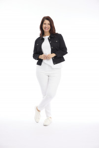 Cropped Stretch Denim Jacket